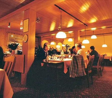 Alpfrieden Szálloda 3*